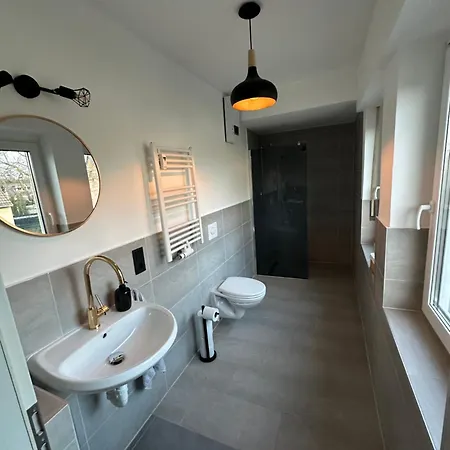 Flamingo 1 - Traumhaftes Wohnen Mit Terrasse - Zentral Und Stilvoll * Düren - Eifel