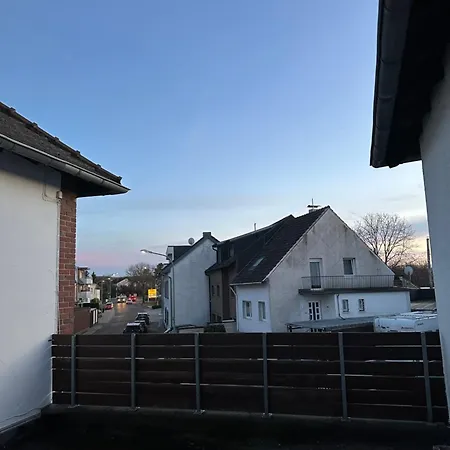 Apartamento Flamingo 1 - Traumhaftes Wohnen Mit Terrasse - Zentral Und Stilvoll Düren - Eifel