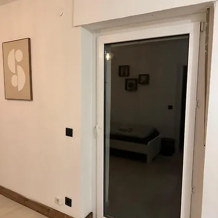 Flamingo 1 - Traumhaftes Wohnen Mit Terrasse - Zentral Und Stilvoll * Düren - Eifel