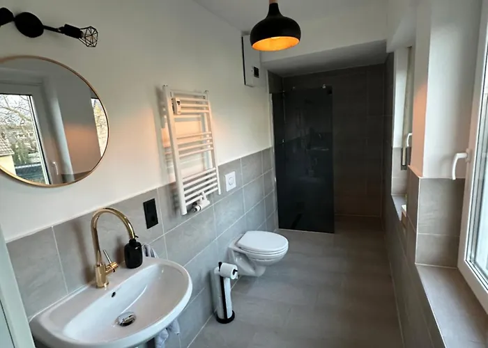 Flamingo 1 - Traumhaftes Wohnen Mit Terrasse - Zentral Und Stilvoll * Düren - Eifel