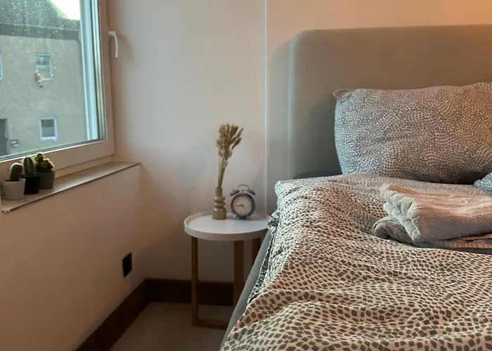 Flamingo 1 - Traumhaftes Wohnen Mit Terrasse - Zentral Und Stilvoll Apartment Düren - Eifel